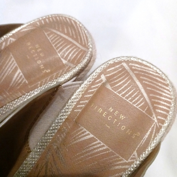New Direction Soft Gold Espadrille Wedge Heel Shoes - Picture 7 of 7